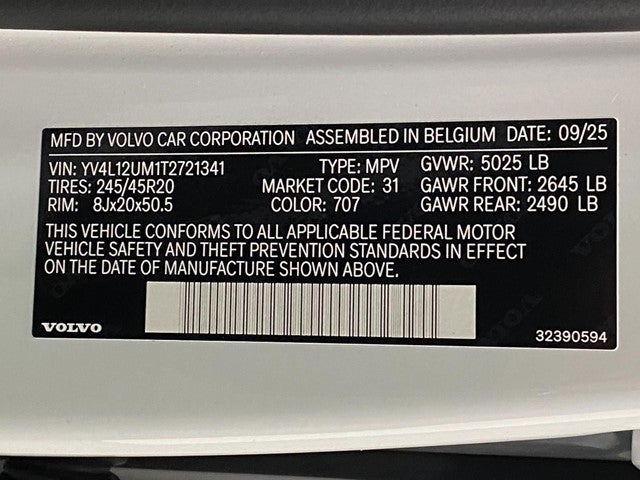 2026 Volvo XC40 B5 AWD Ultra