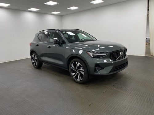 2026 Volvo XC40 B5 AWD Ultra