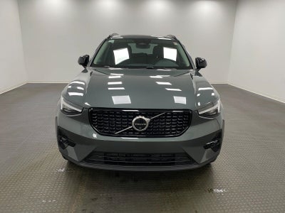 2026 Volvo XC40 B5 AWD Ultra