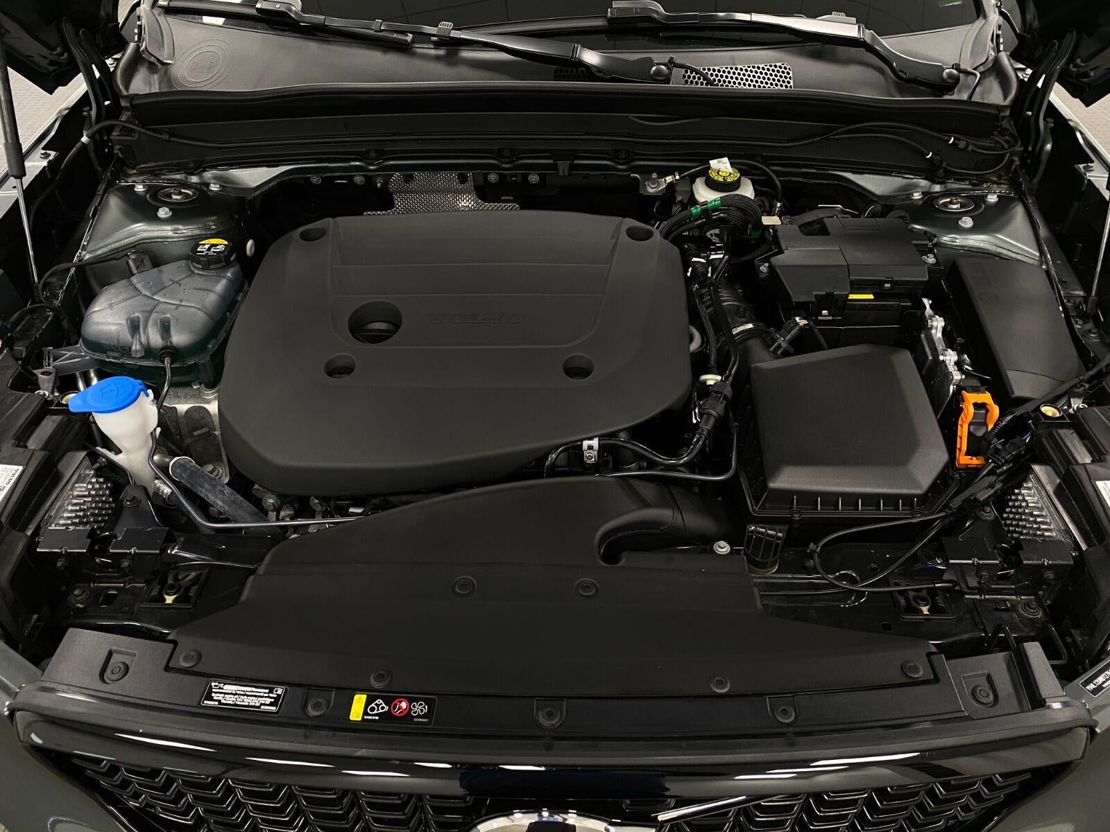 2026 Volvo XC40 B5 AWD Ultra