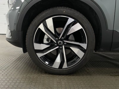 2026 Volvo XC40 B5 AWD Ultra