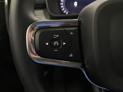 2026 Volvo XC40 B5 AWD Ultra