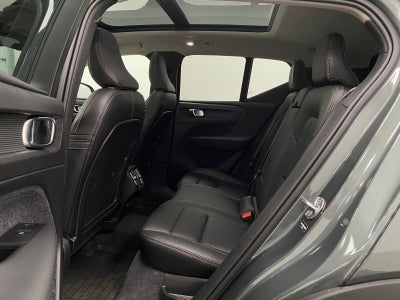 2026 Volvo XC40 B5 AWD Ultra