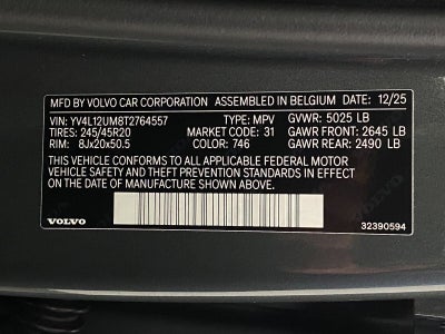2026 Volvo XC40 B5 AWD Ultra