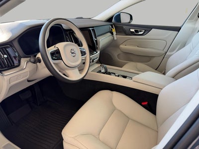 2026 Volvo V60 Cross Country B5 AWD Plus