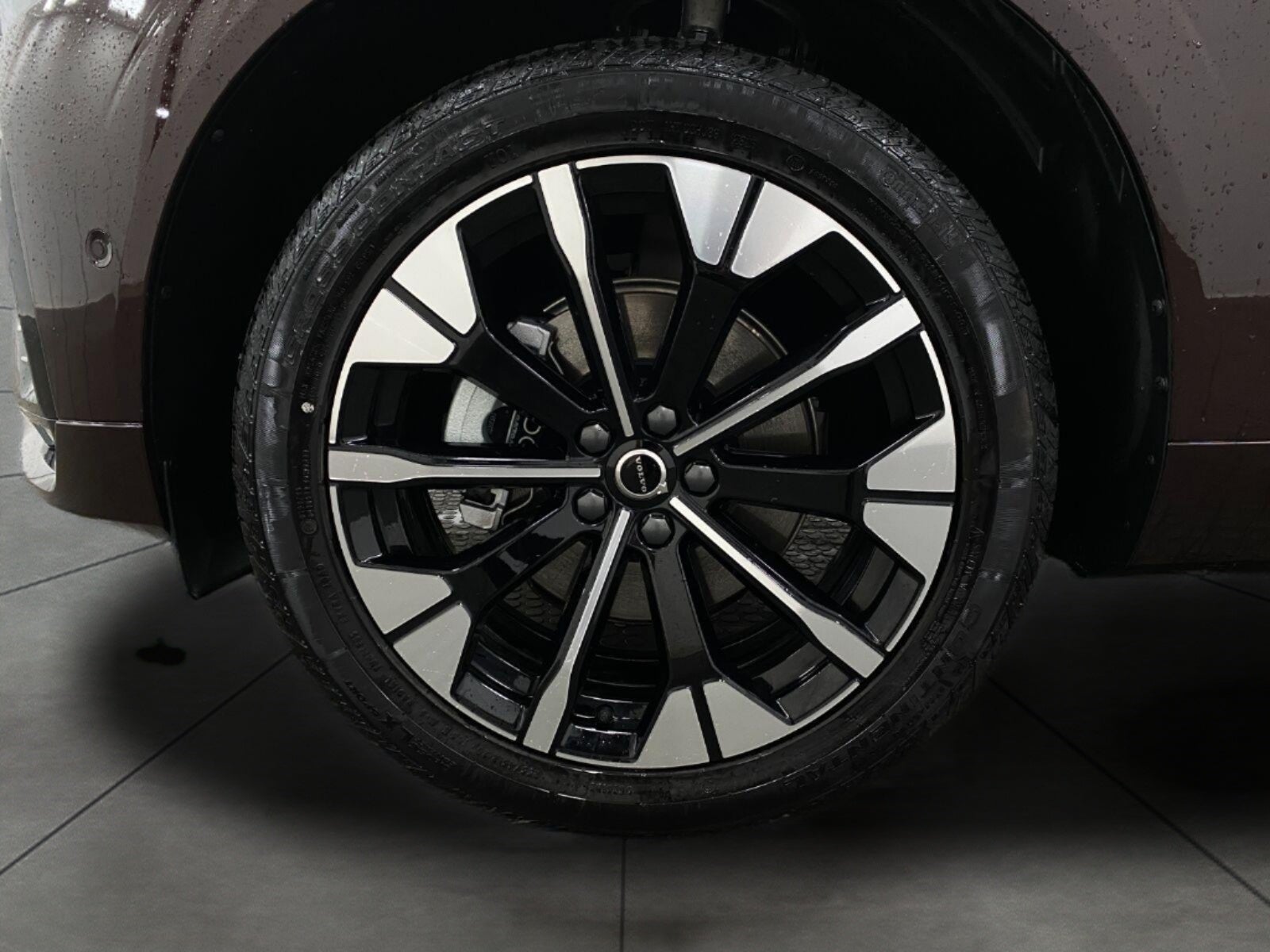 2026 Volvo XC60 B5 AWD Plus