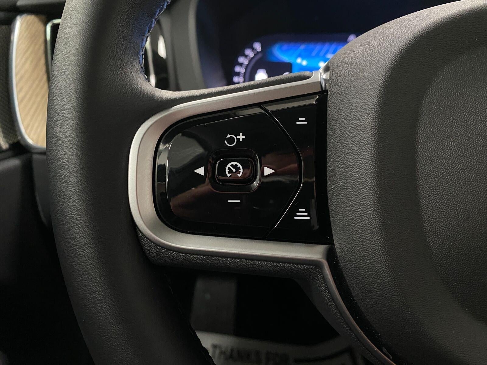 2026 Volvo XC60 B5 AWD Plus