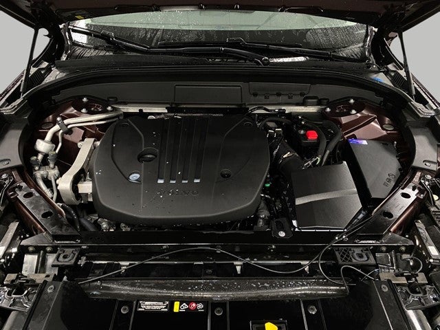 2026 Volvo XC60 B5 AWD Plus