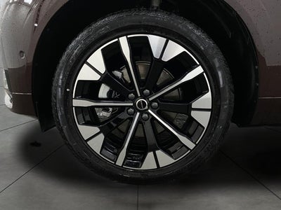 2026 Volvo XC60 B5 AWD Plus