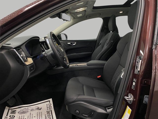 2026 Volvo XC60 B5 AWD Plus