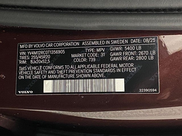 2026 Volvo XC60 B5 AWD Plus