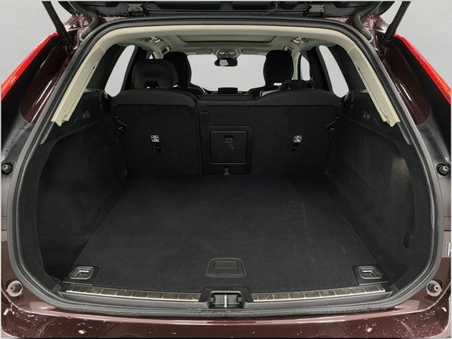 2026 Volvo XC60 B5 AWD Plus