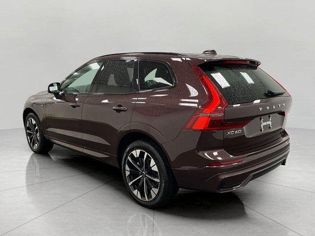 2026 Volvo XC60 B5 AWD Plus
