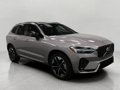 2026 Volvo XC60 B5 AWD Plus