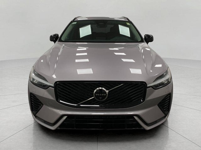 2026 Volvo XC60 B5 AWD Plus
