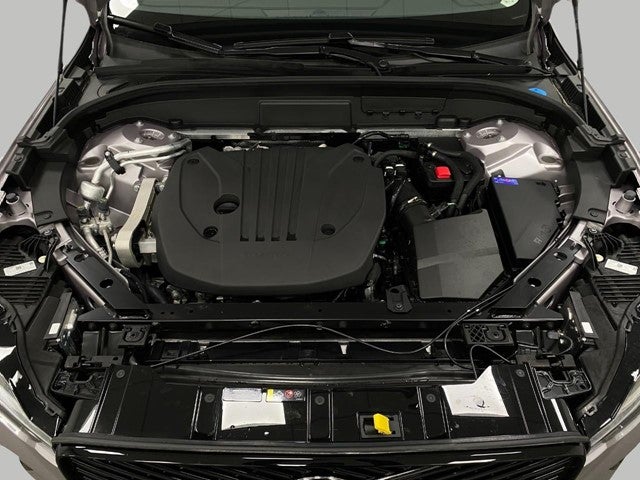 2026 Volvo XC60 B5 AWD Plus