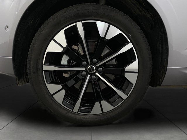 2026 Volvo XC60 B5 AWD Plus
