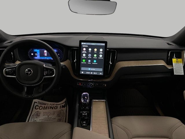 2026 Volvo XC60 B5 AWD Plus