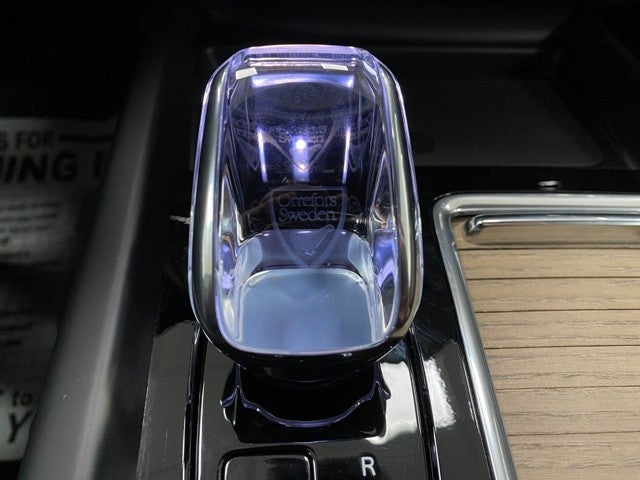 2026 Volvo XC60 B5 AWD Plus