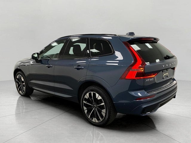 2026 Volvo XC60 B5 AWD Plus