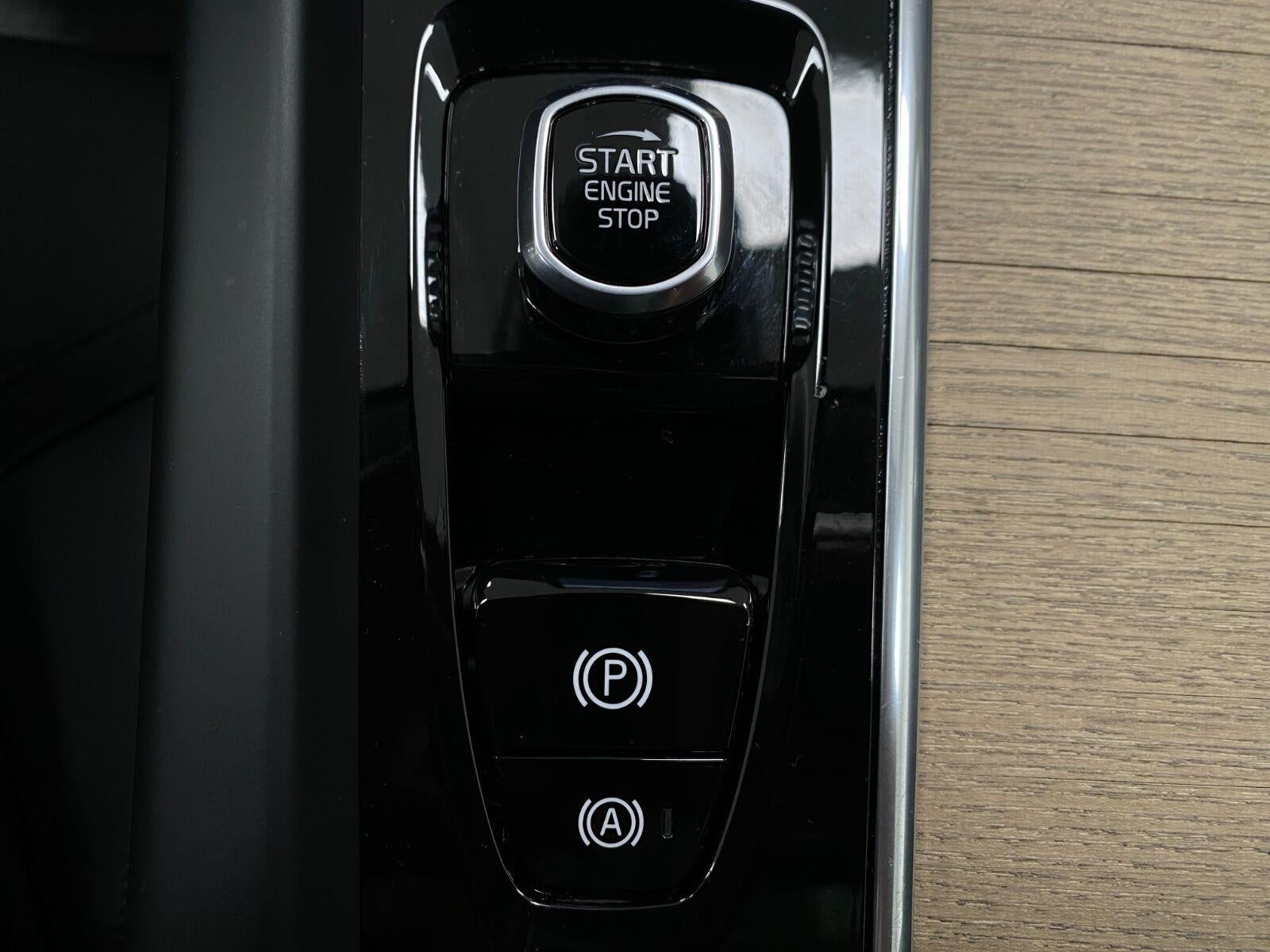 2026 Volvo XC60 B5 AWD Plus
