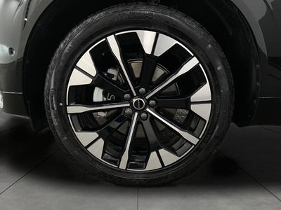 2026 Volvo XC60 B5 AWD Plus