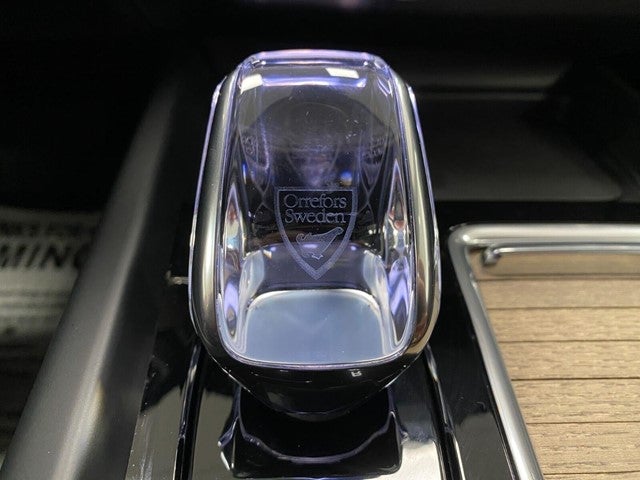 2026 Volvo XC60 B5 AWD Plus