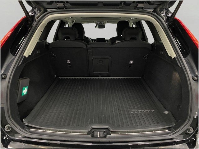 2026 Volvo XC60 B5 AWD Plus