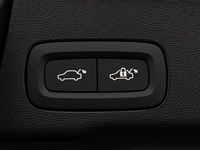 2026 Volvo XC60 B5 AWD Plus