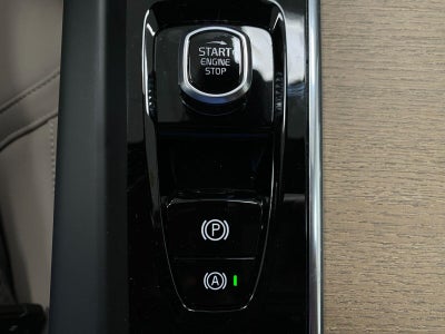 2026 Volvo XC60 B5 AWD Plus