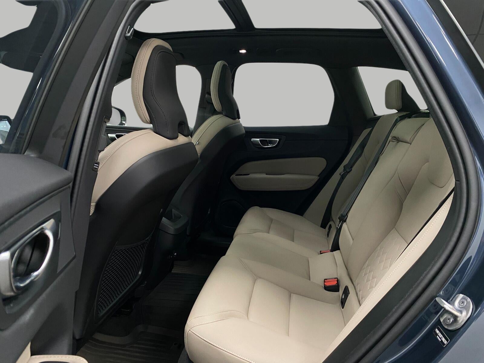 2026 Volvo XC60 B5 AWD Plus