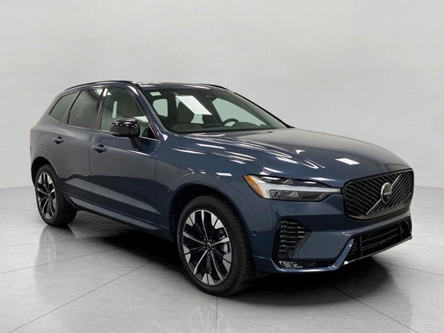 2026 Volvo XC60 B5 AWD Plus