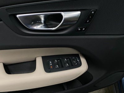 2026 Volvo XC60 B5 AWD Plus