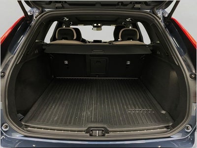 2026 Volvo XC60 B5 AWD Plus