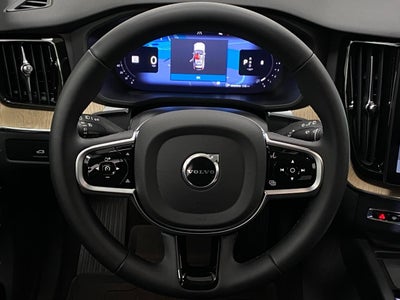 2026 Volvo XC60 B5 AWD Plus