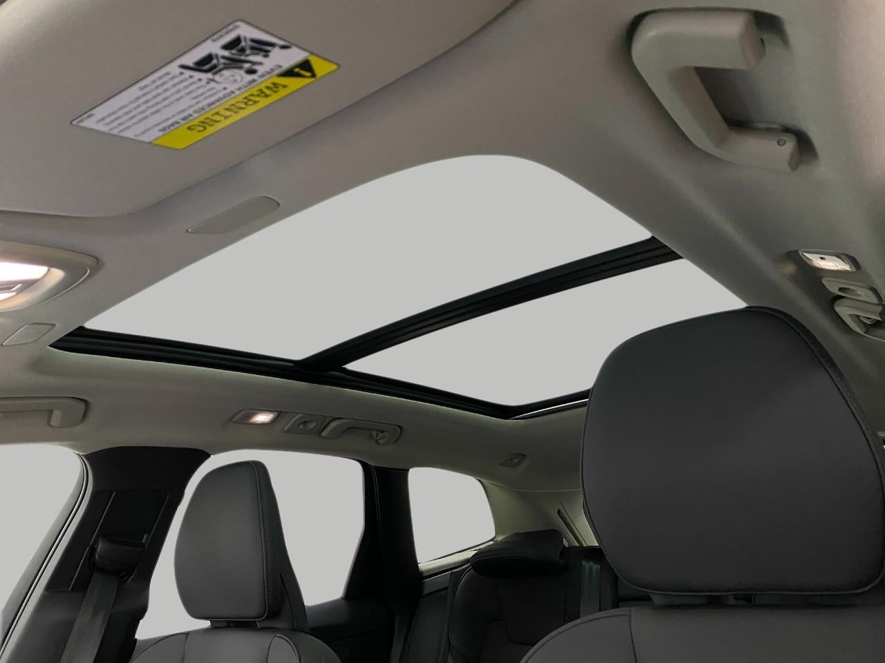 2026 Volvo XC60 B5 AWD Plus