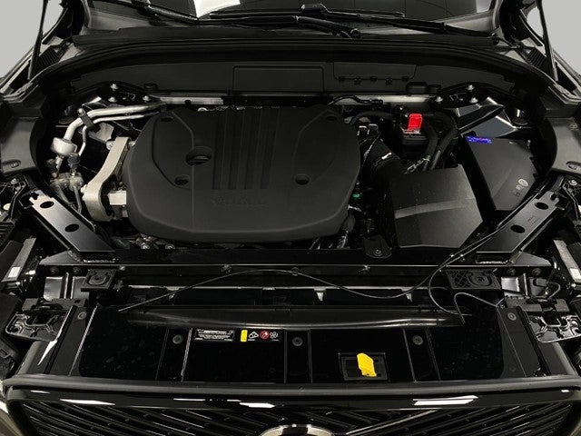 2026 Volvo XC60 B5 AWD Plus
