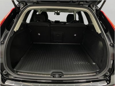 2026 Volvo XC60 B5 AWD Plus