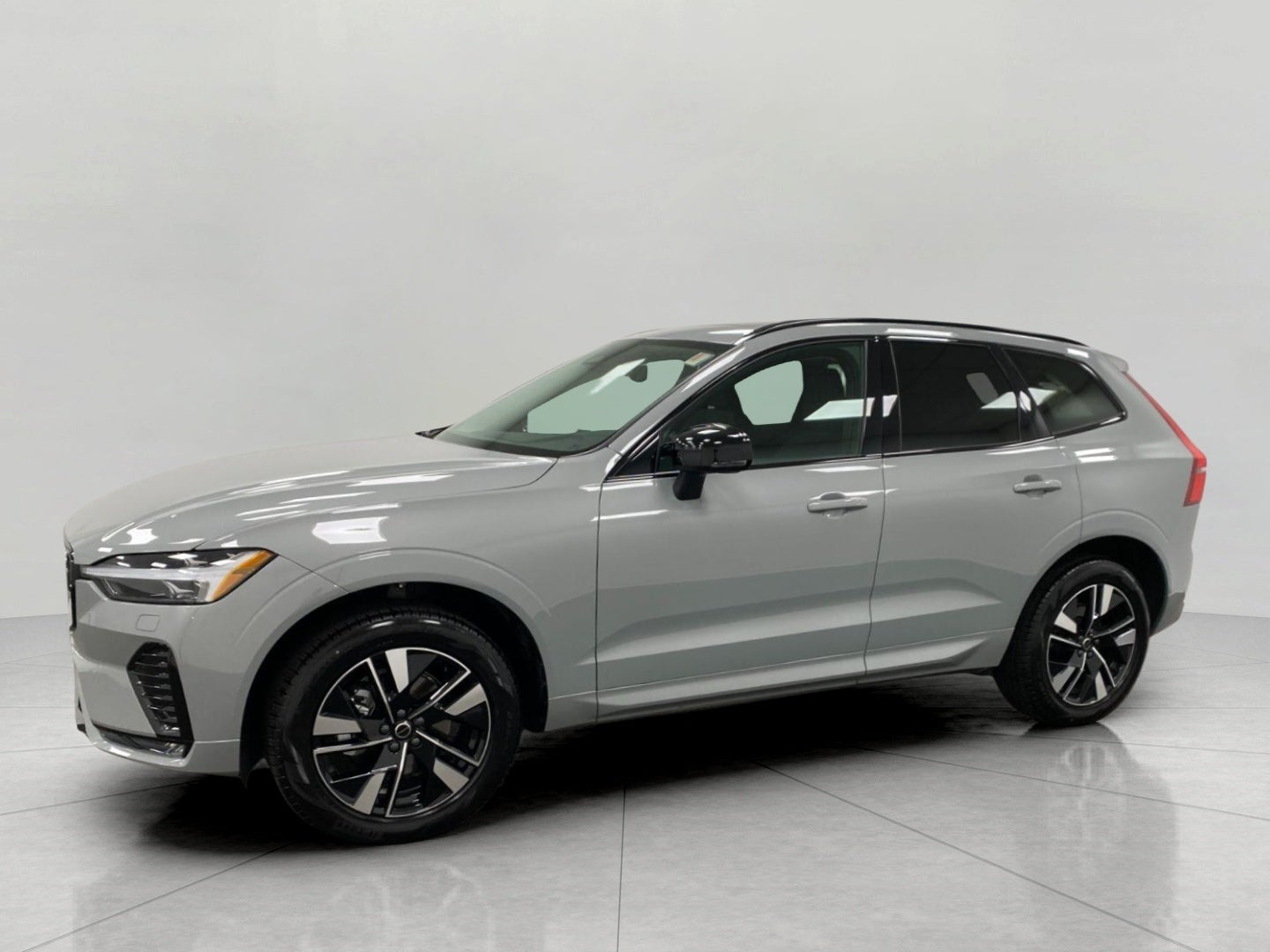2026 Volvo XC60 B5 AWD Core