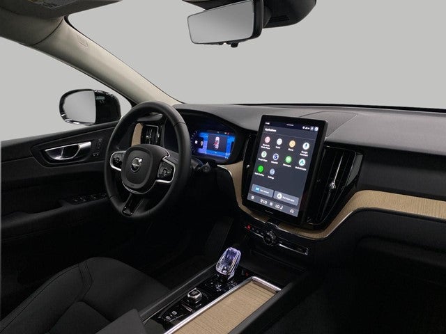 2026 Volvo XC60 B5 AWD Core