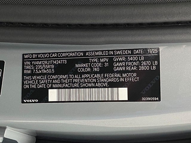 2026 Volvo XC60 B5 AWD Core