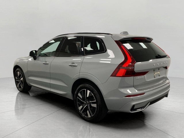 2026 Volvo XC60 B5 AWD Core